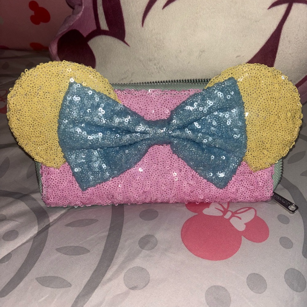 Loungefly Sequin Bow wallet